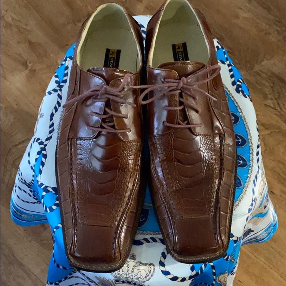 Men’s shoes
